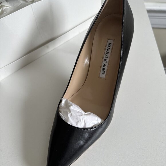 Manolo Blahnik BB Pointed Toe Pump 90 - Picture 3 of 10